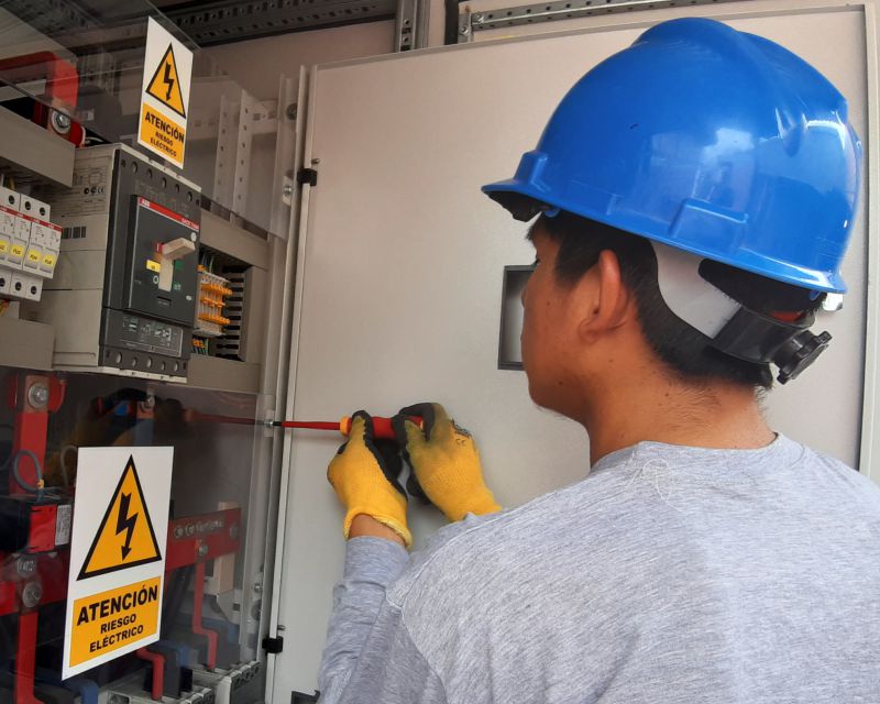 Instalaciones Eléctricas